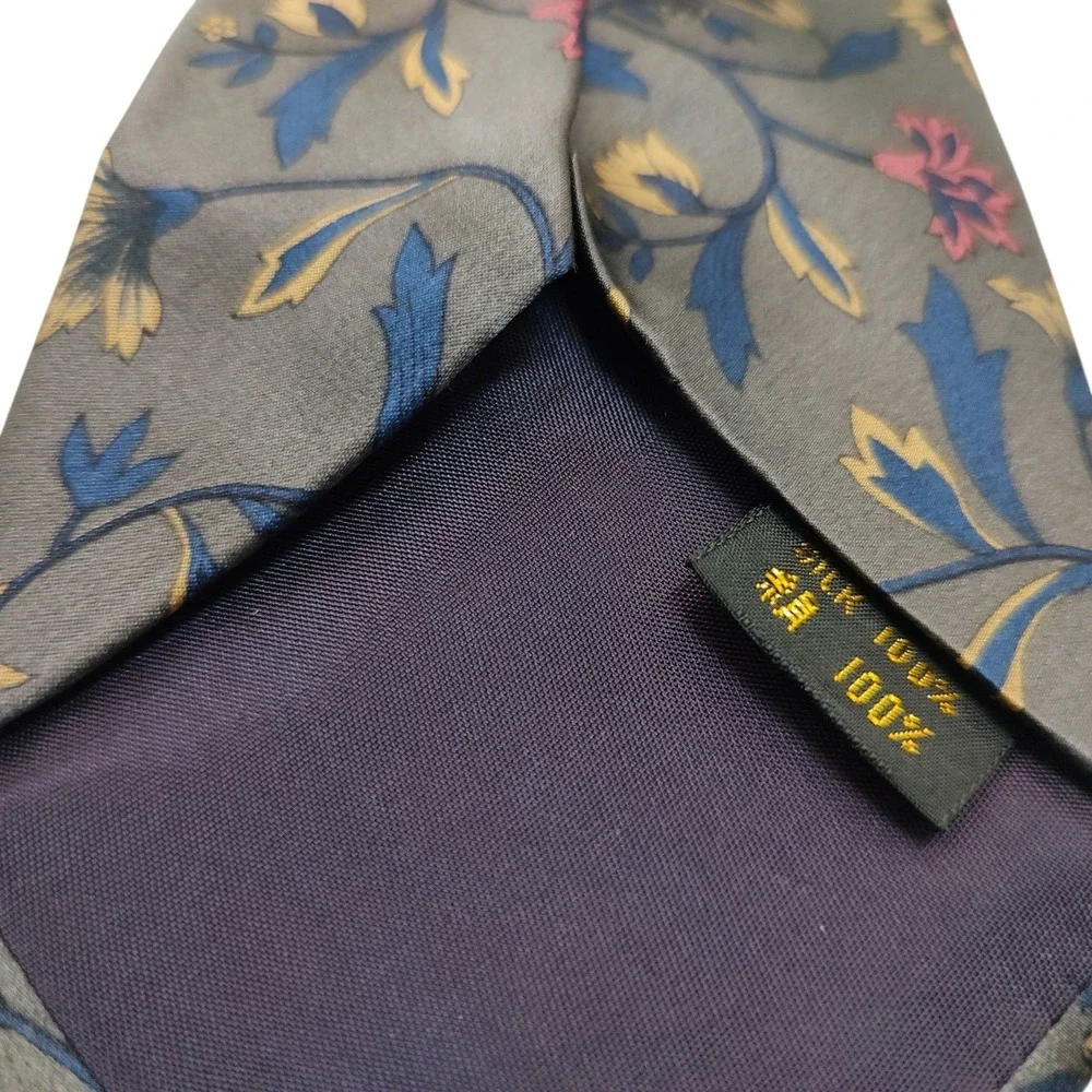 Vintage‎ Sinsabang Silk Necktie Mens Tie Gray Blue Floral Made In Korea